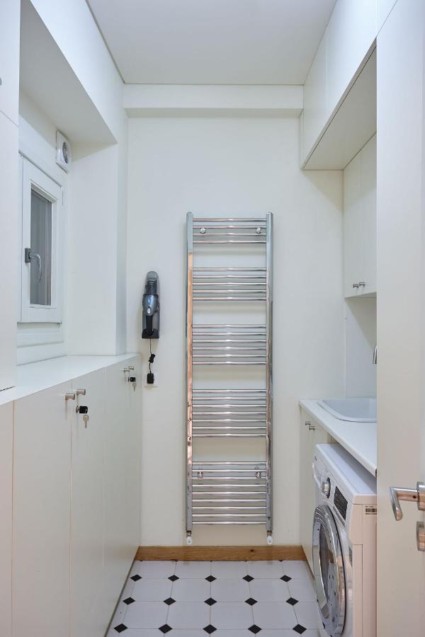Kolonaki Square Elegant Apartment Афины Экстерьер фото